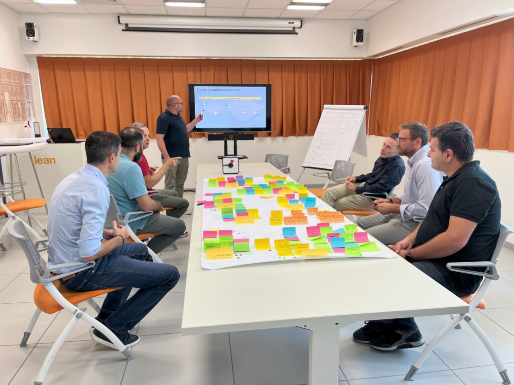 Progettare <strong>nuovi meccanismi</strong> per efficientare la <strong>collaborazione</strong> tra funzione <strong>Service</strong> e <strong>Ufficio Tecnico</strong>